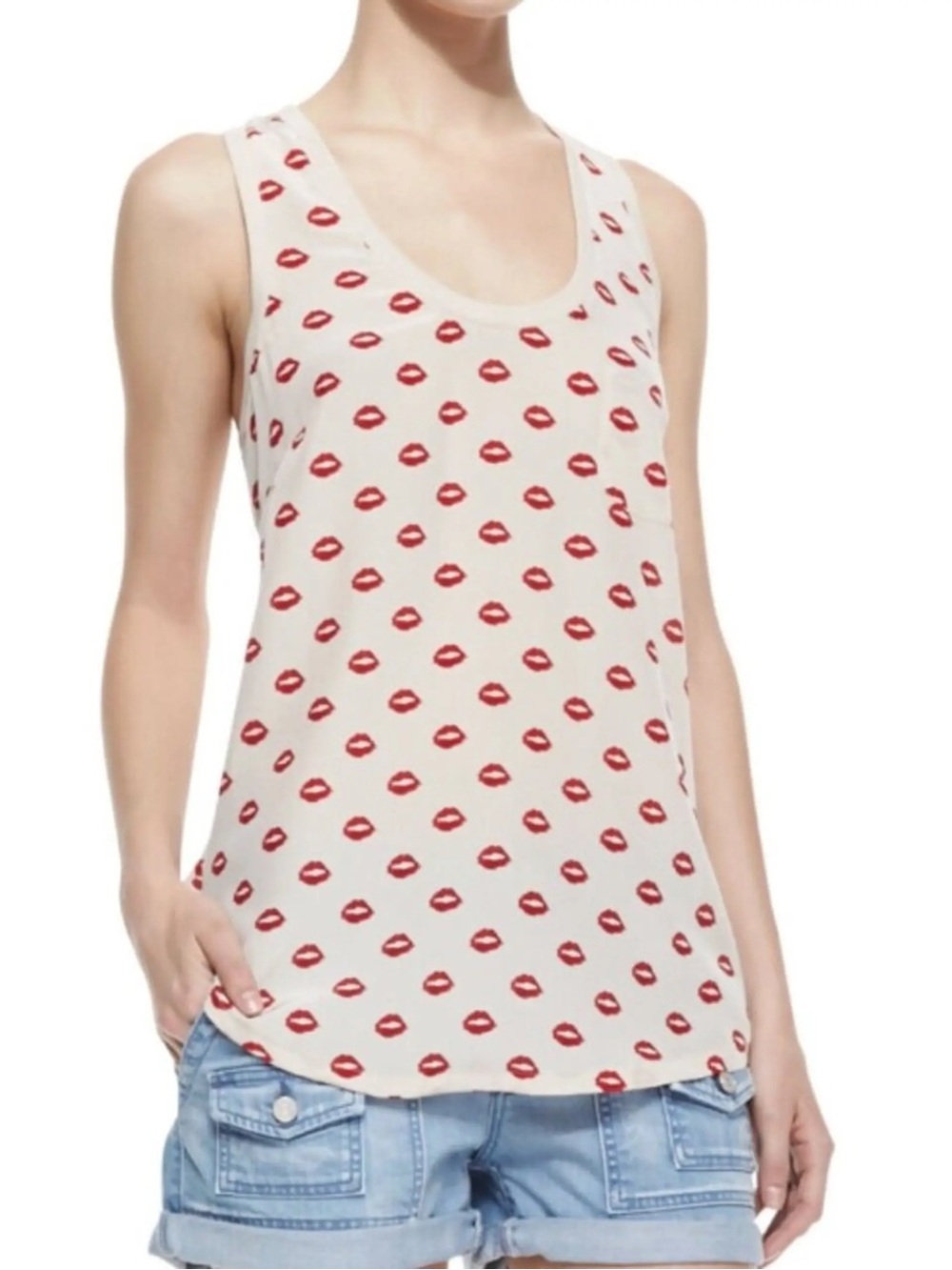 Joie cream Tank with Red Lip Print silk Size small